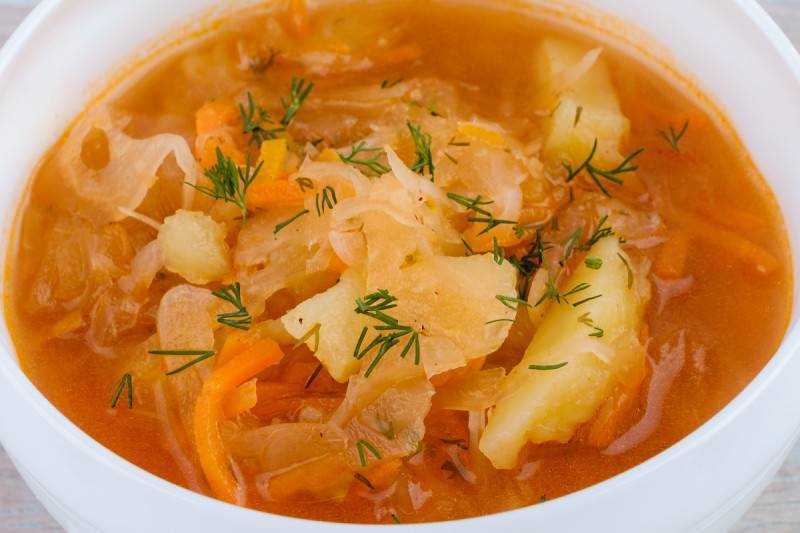 Щи из кислой капусты: как приготовить вкусный суп