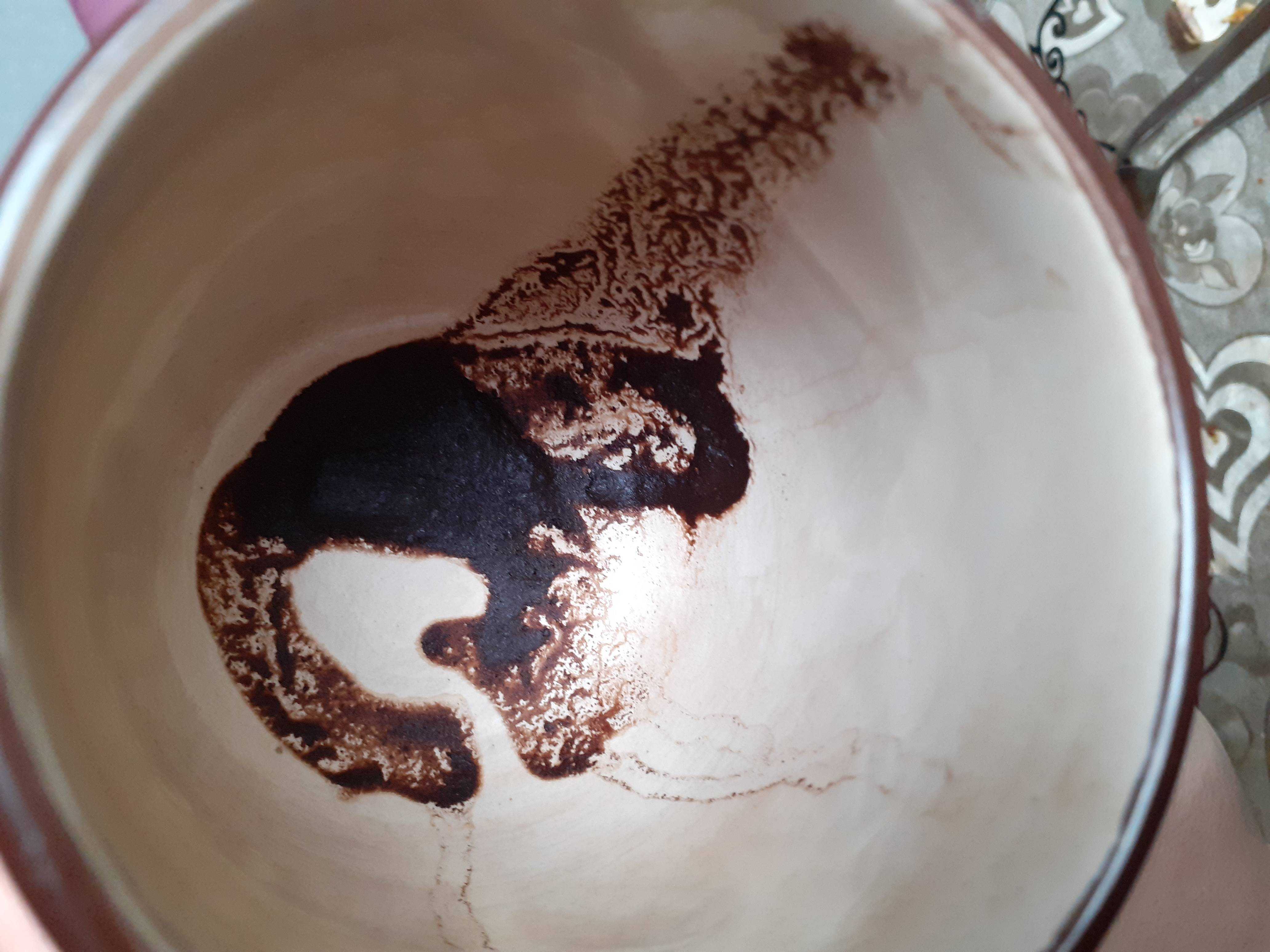 Кофейное предсказание. Кофейная Гуща. Рисование кофейной гущей. Снимки на кофейной гуще. Погадать на кофейной гуще.