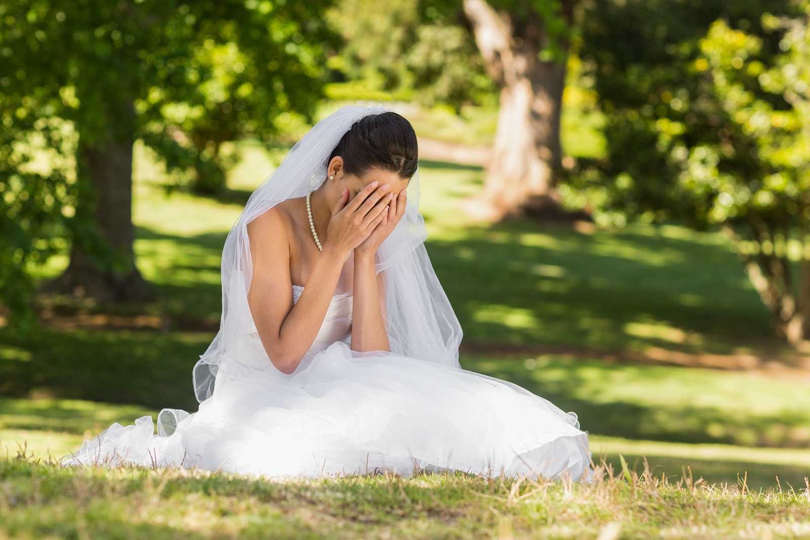 К чему видеть себя в свадебном платье замужней женщине, толкование сновидения по различным сонникам