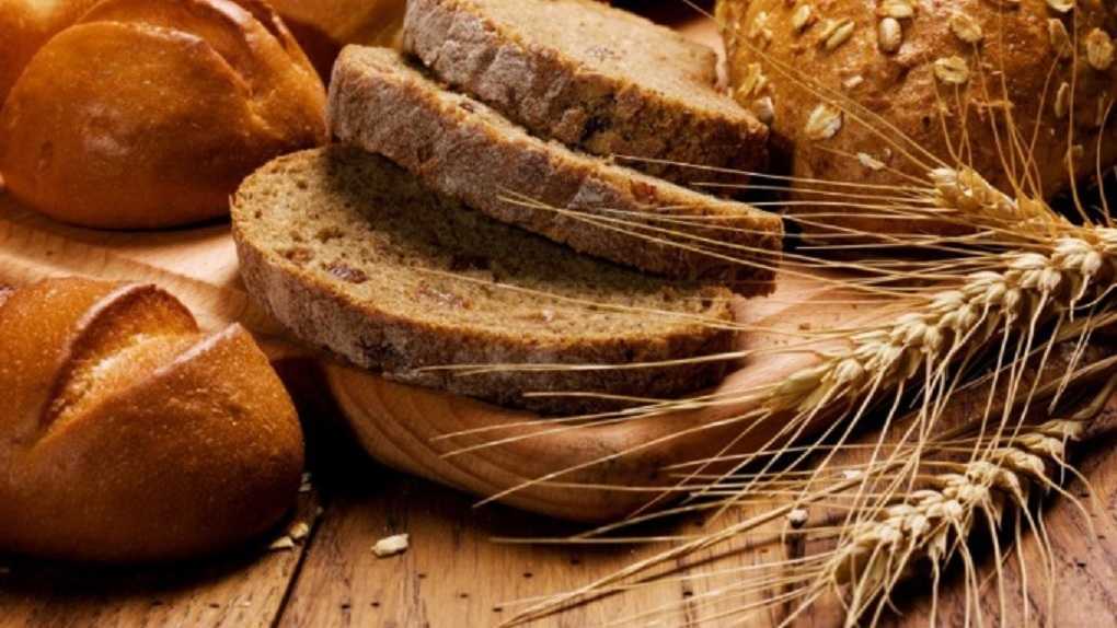Хлеб картинка. Горячий хлеб. Хлебобулочные изделия фото. Фото хлеба красивые. Сонник видеть хлеб