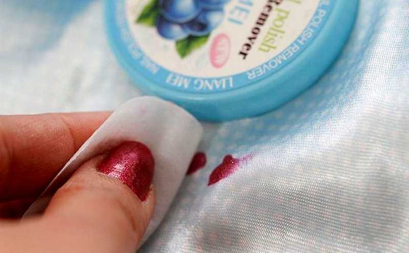 Как убрать лак для ногтей с одежды? как отстирать натуральную ткань? чем вывести след от пятна? как удалить засохший лак?