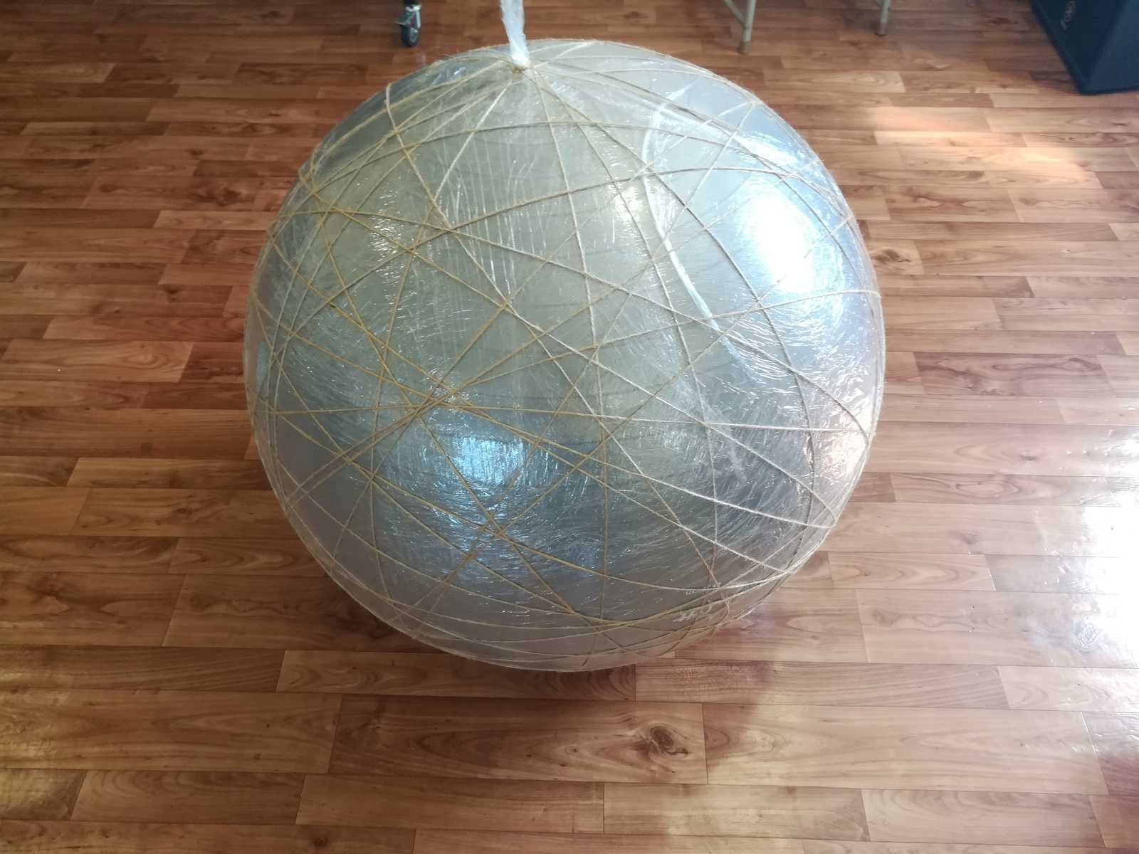 Как сделать из пластилина модель земного шара